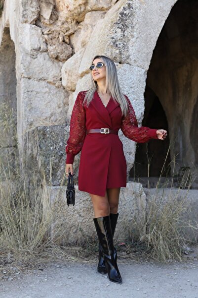 bytugcekaya Φόρεμα Atlas με δαντέλα με μπορντό λαβή