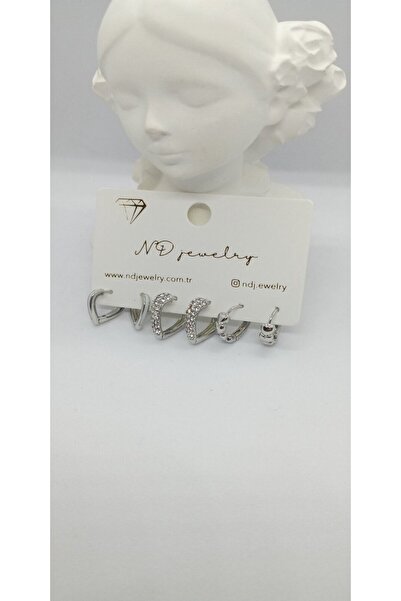 ndjewelry مجموعة أقراط دائرية صغيرة على شكل قلب فضية اللون