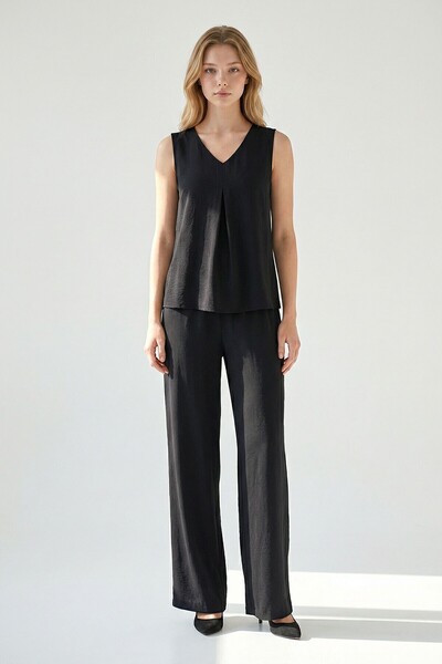 bacc Σετ λινό Alaçatı με μαύρα λουράκια και λαιμόκοψη V