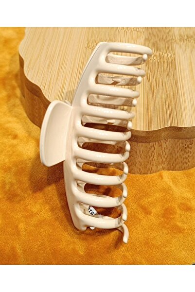 Monalisa Home Luxury Cream Large Pinch Buckle