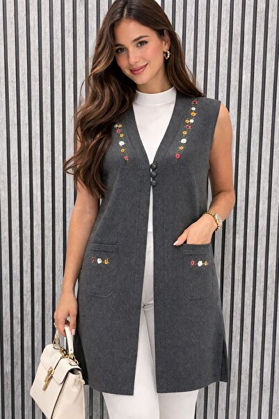 Özenli Triko Steel Mesh 3-Button Colorful Floral Embroidered Slit Mother's Tu...