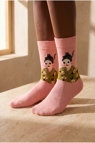Katia&Bony Γυναικείες κάλτσες με φιγούρα κοριτσιού ροζ