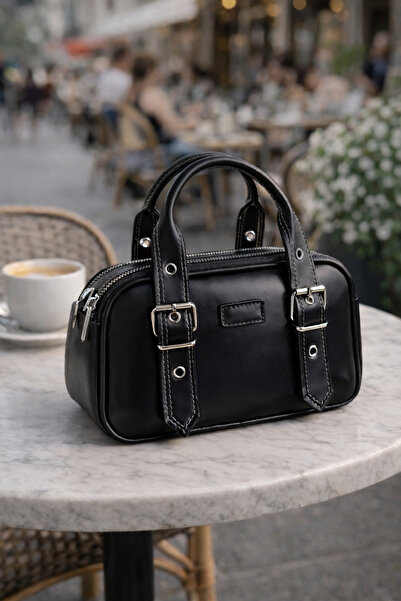 Moda Sekiz Γυναικεία τσάντα ώμου με διπλή ζώνη και λεπτομέρεια σταυροειδών λο...