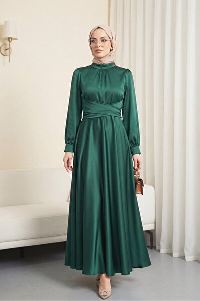 Modamorfo Σατέν φόρεμα με στρογγυλή λαιμόκοψη και δέσιμο στη μέση - σμαραγδί