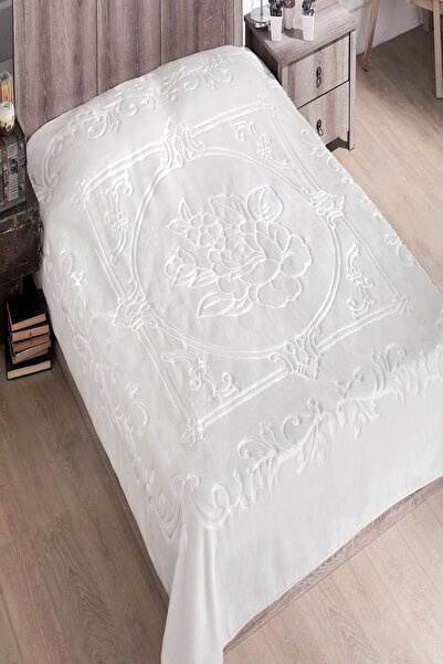 Sarar Χρυσή ανάγλυφη διπλή κουβέρτα εκρού