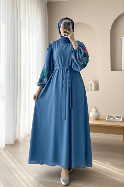 Modamorfo Φόρεμα με κεντημένη ζώνη με μπαλόνι - σκούρο μπλε