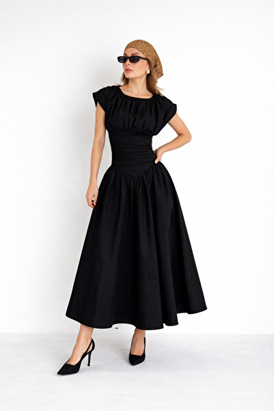 l o v m i Γυναικείο μαύρο φόρεμα από ύφασμα ποπλίνα με λεπτομέρεια με κορδόνι...