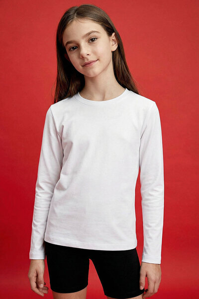 TOMMY LIFE Λευκό μπλουζάκι με λαιμόκοψη σε σχήμα O, Standard Fit, Basic μακρυ...