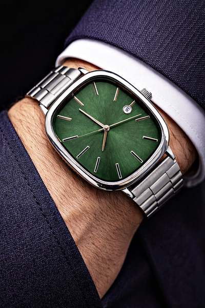 Weluxa Men's Wristwatch Silver Color Green Dial Calendar Sport & Classic Gift...