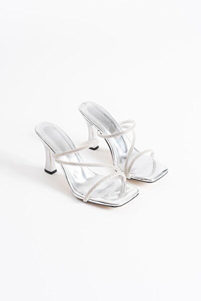 Zerenyus Capella Premium Silver Women's Stone Heeled Slippers