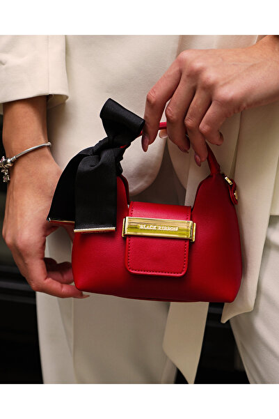 Black Ribbon Mini γυναικεία τσάντα Victoria με λεπτομέρεια αξεσουάρ και λουρά...