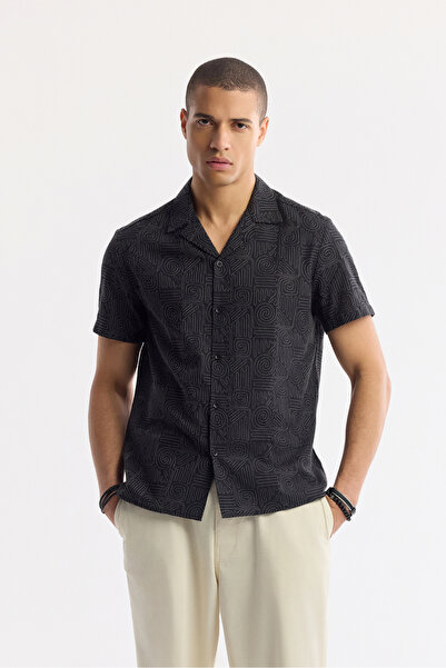Avva Men's Black Apaj Collar Patterned 100% Cotton Short Sleeve Comfort Fit S...