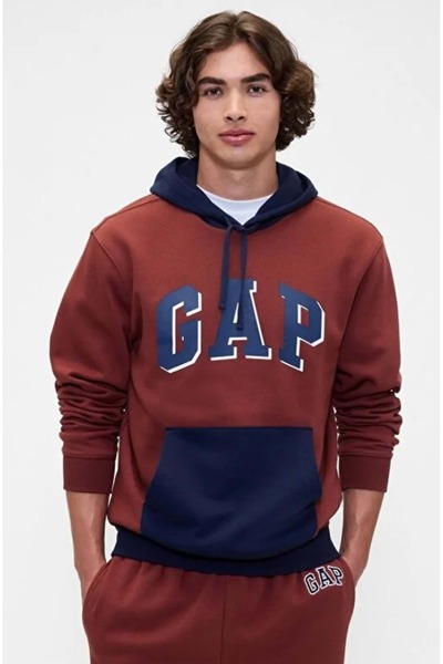GAP 795560 Мъжки суитшърт с качулка, свободна кройка, с лого и цветни блокове...
