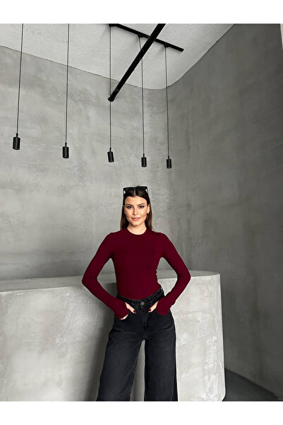 Royteks Fashion Women's Burgundy Crew Neck Long Sleeve Slim Finger-Loop Detai...