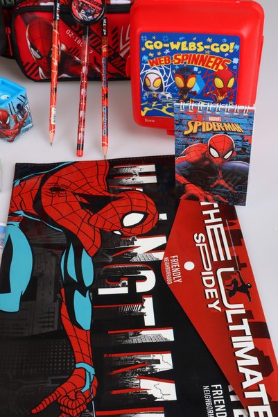 SPIDERMAN x Dekomus Lisanslı Gamevers Collection Kırtasiye Seti & Okul,Kalem ve Termoslu Beslenme Ça