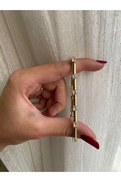 Niceboutique سوار فولاذي فاخر ذهبي اللون من Xuping مرصع بالأحجار الكريمة