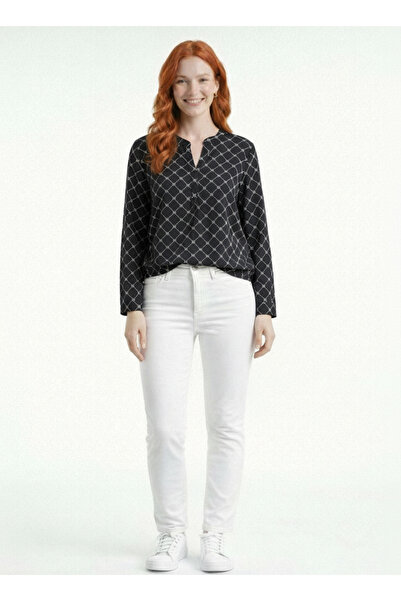 Neden Tekstil Γυναικεία μαύρη μπλούζα με σχέδιο σε σχήμα V