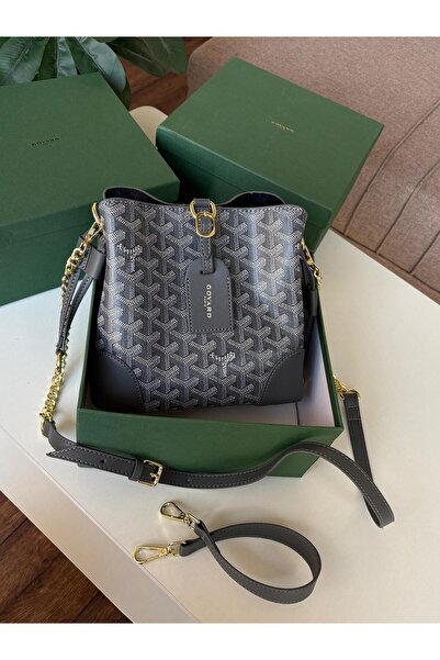 GENERAL Stylish and Fashionable Design Bag with Accessories