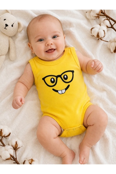 Pure Boutique Κίτρινο βαμβακερό βρεφικό κορμάκι με στάμπα emoji και γυαλιά