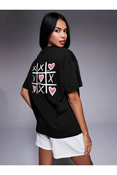 ELNOYA Women's Black Xoxo Heart Patterned Oversize T-Shirt