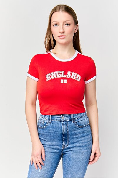 Don't Call Me Jennyfer Women Crew Neck Short Sleeve Graphic Print Top, Red