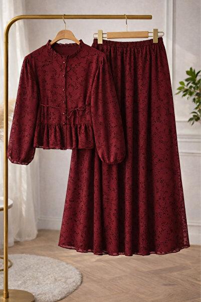Red Hijab Set with Flock Pattern Lining