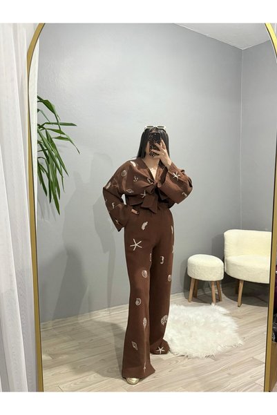 iznikten Embroidered Suit - Brown