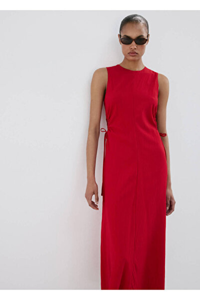 MANGO Woman Bağ detaylı cut out elbise