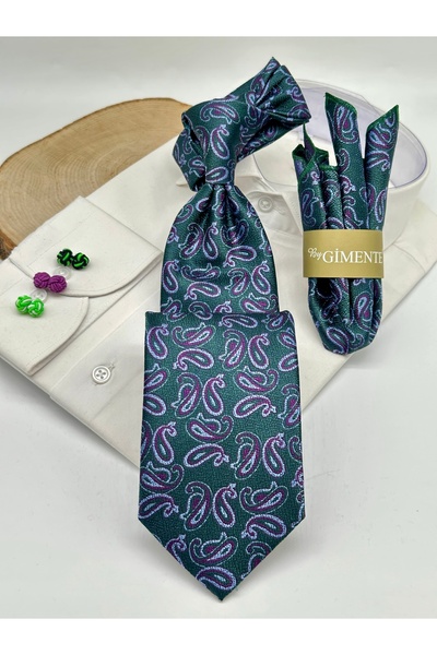 Gutiero Classic Tie with Green Paisley Patterned Handkerchief