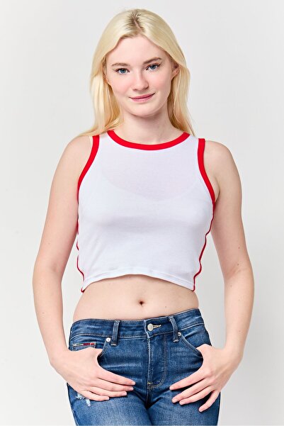 Don't Call Me Jennyfer Women Crew Neck Sleeveless Plain Tank Top, White