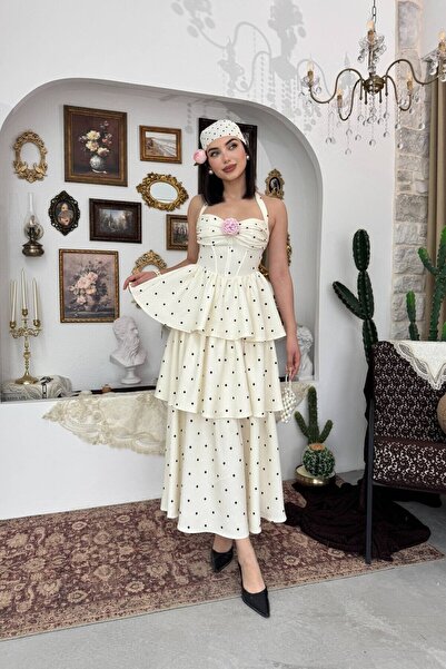 Julidress Премиум многопластова рокля на точки с детайли от рози и корсет