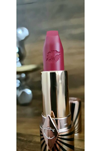 charlotte tilbury κραγιόν στερεό