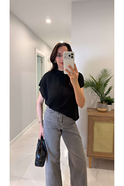 BİRCANÇİL Gorges Black High Collar Knitwear