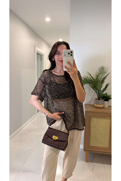 BİRCANÇİL Μπλούζα ZR Woyye σε πικρό καφέ χρώμα με πλεκτό σχέδιο και παγιέτες