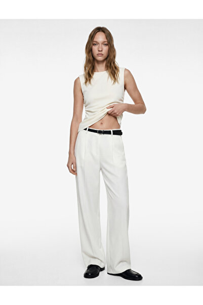 Koton Ασύμμετρη κοπή, ντραπέ μπλούζα με λαιμόκοψη ποδηλάτου και χωρίς μανίκια