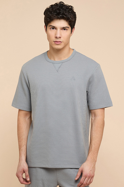 R&B Solid T-Shirt with Crew Neck and Short Sleeves