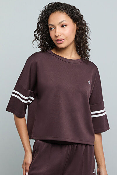 R&B Striped T-Shirt with Crew Neck and Short Sleeves