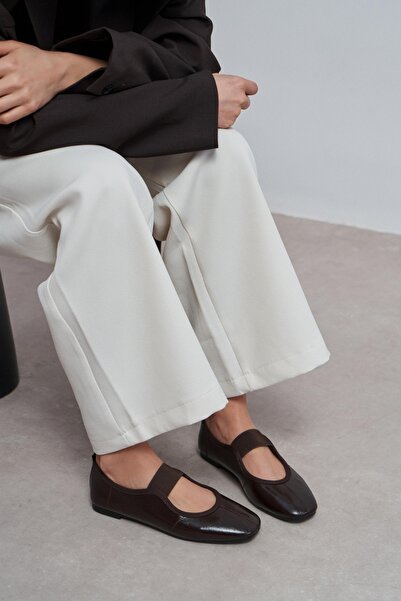 NİŞANTAŞI SHOES Morty Kahve Rustik Desenli Bant Detay Küt Burun Günlük Kadın ...