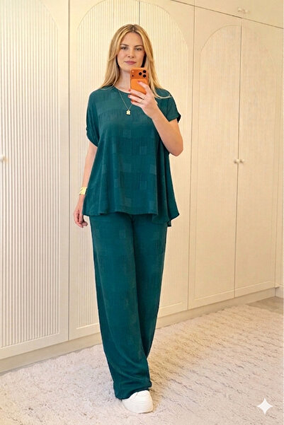 Ecenin Favorileri Σετ Γυναικείας Μπλούζας και Παντελονιού σε Πετρελαιοπράσινο...