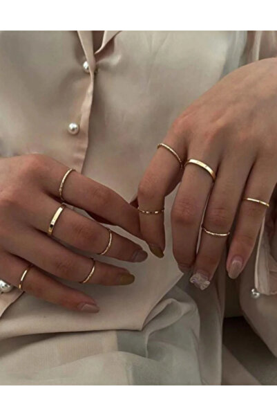 Ervalina Set of 10 Rings Gold Color
