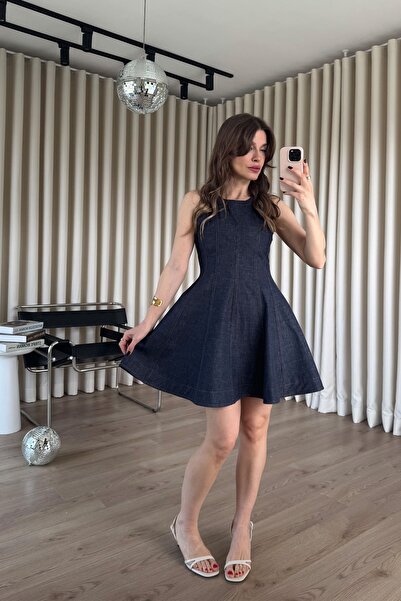 Sue Store Φόρεμα - Ναυτικό μπλε - Χαλαρή εφαρμογή