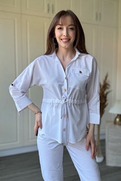Dilay Gökoğlu Butik Λευκό πουκάμισο με κορδόνι στη μέση και χρυσά κουμπιά