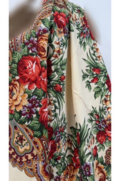OMS Batic tradițional cu franjuri crem A 107x107 cm