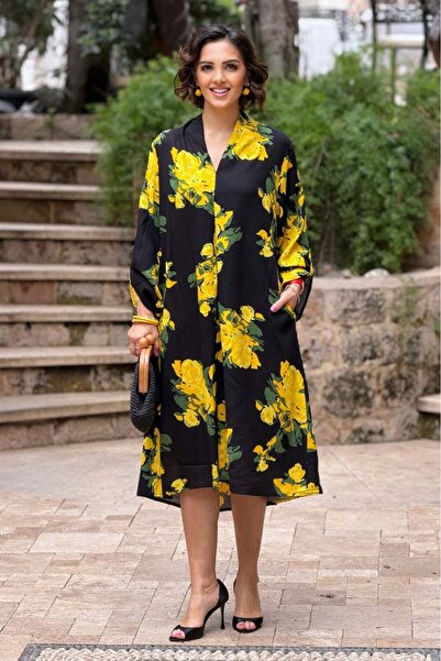 Nevin Kaya Moda Φόρεμα Robadan με πλισέ σχέδιο, μαύρο και κίτρινο με τριαντάφ...