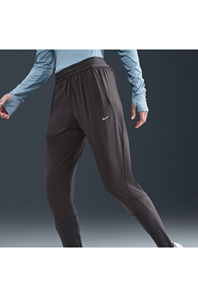 Nike Swift Dri-FIT MR Pant Kadın Gri Eşofman Altı