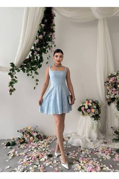 Miss Beyoğlu Γυναικείο Μίνι Φόρεμα Lyro με Κεντημένα Λουλούδια και Δαντέλα