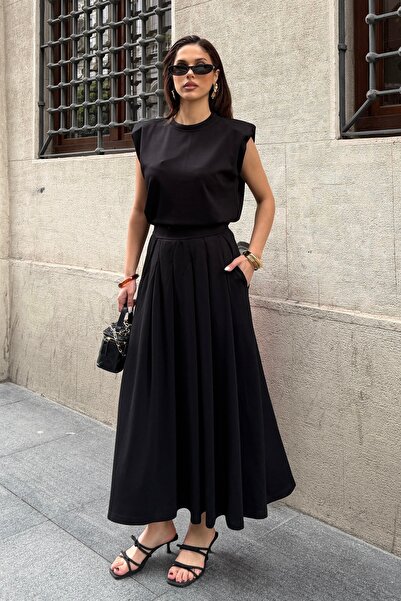 BEJNA Γυναικείο Μαύρο Σετ Μπλούζας Modal Touch με Επένδυση και Πλισέ Φούστα