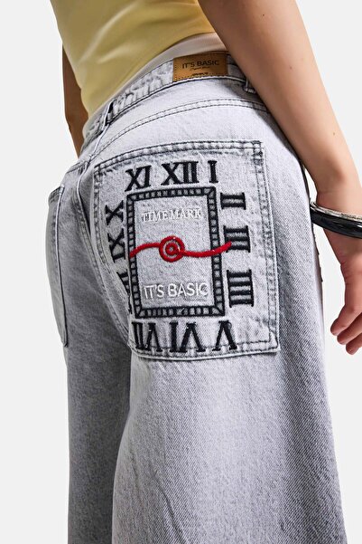 it's basic Γυναικείο τζιν σε γκρι χρώμα 12s6-12, με σούπερ φαρδιά εφαρμογή, σ...