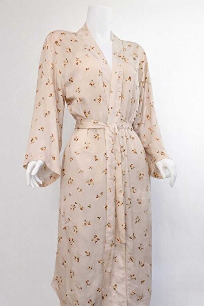 KİMONOTTO Pudra Pembe Zemin Üzerine Küçük Çİçekli Kimono/Sabahlık