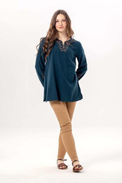 Eliş Şile Bezi Μακρυμάνικη μπλούζα Nevin με κέντημα και λεπτομέρεια σε σχήμα ...